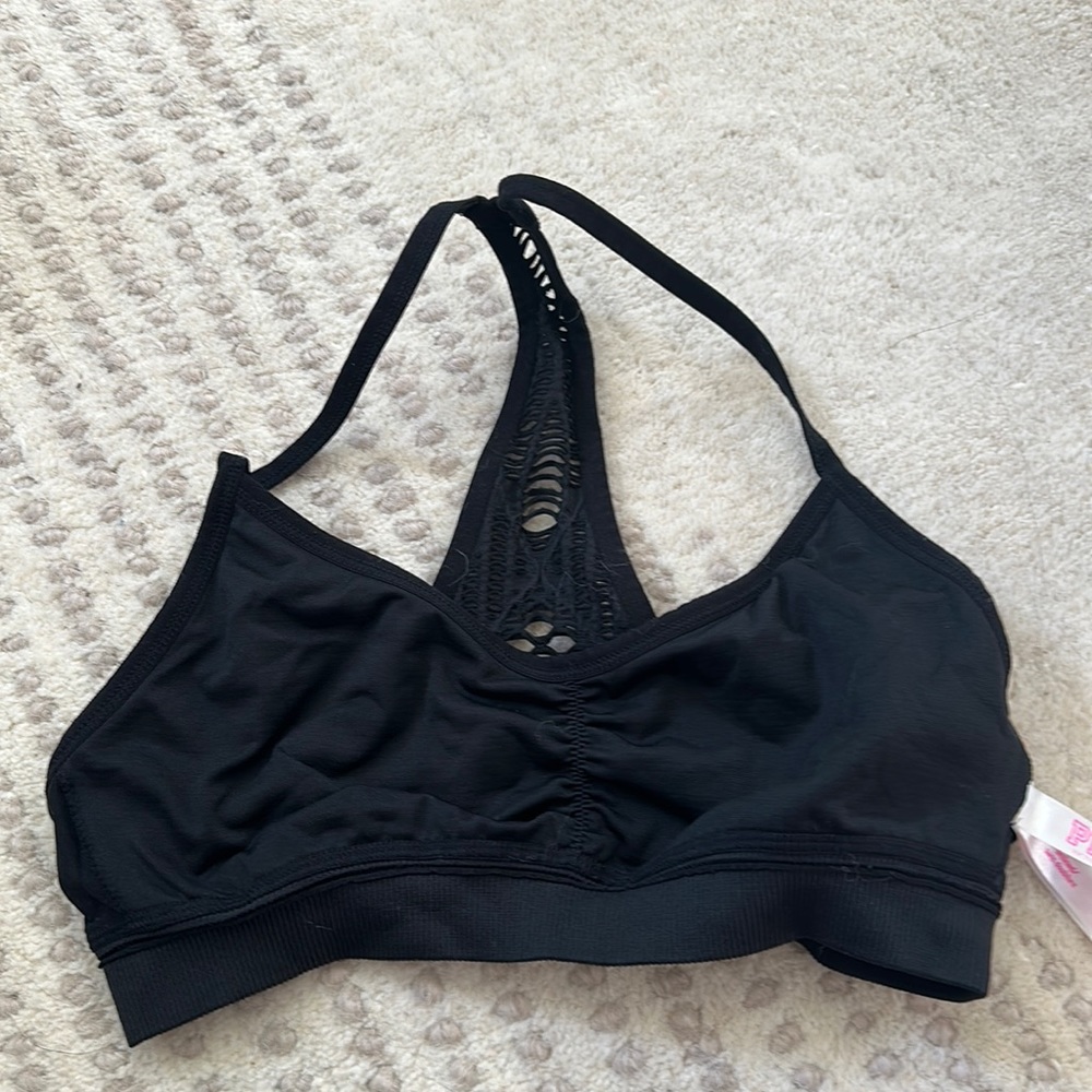 Black barlette/sports bra